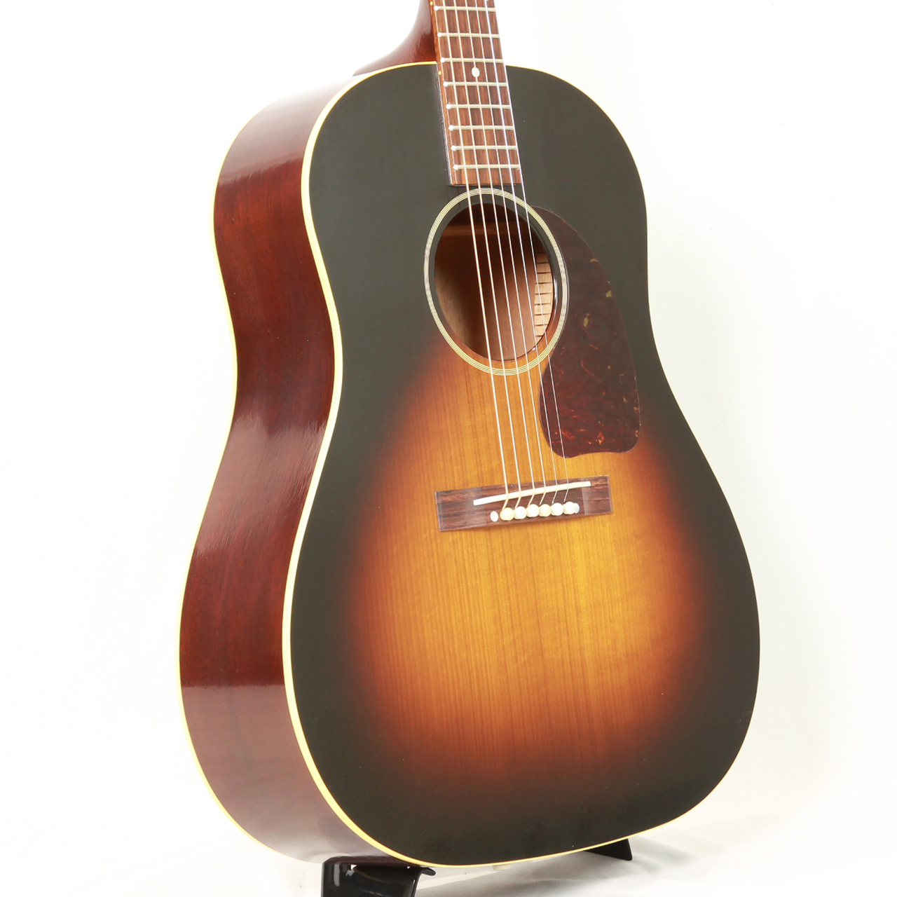 Gibson Custom Shop 1942 Banner J-45 Vintage Sunburst