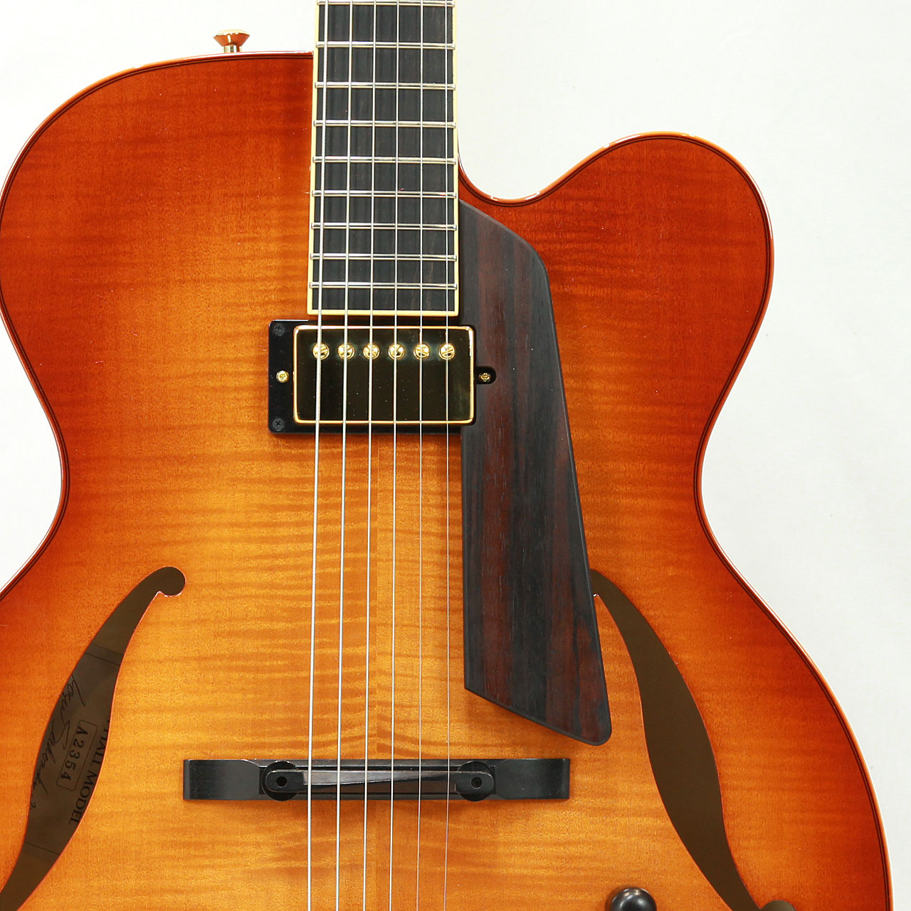 Sadowsky Jim Hall Model Violin Burst ジム・ホール 国産