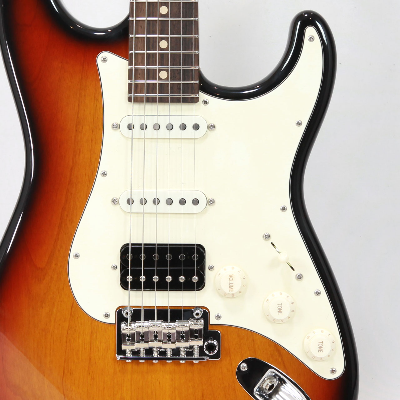 Suhr サー Classic S Antique 3-Tone Sunburst【期間限定