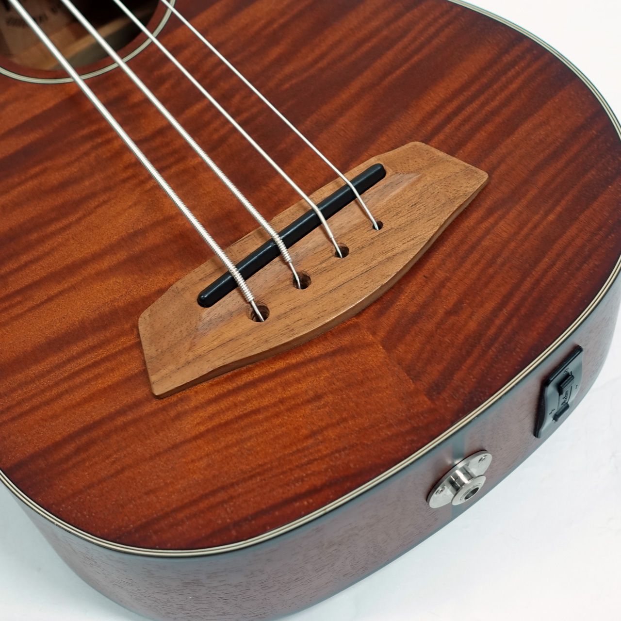 KALA カラ UBASS-EM-FSRW < Used / 中古品 > | ワタナベ楽器店 大阪店