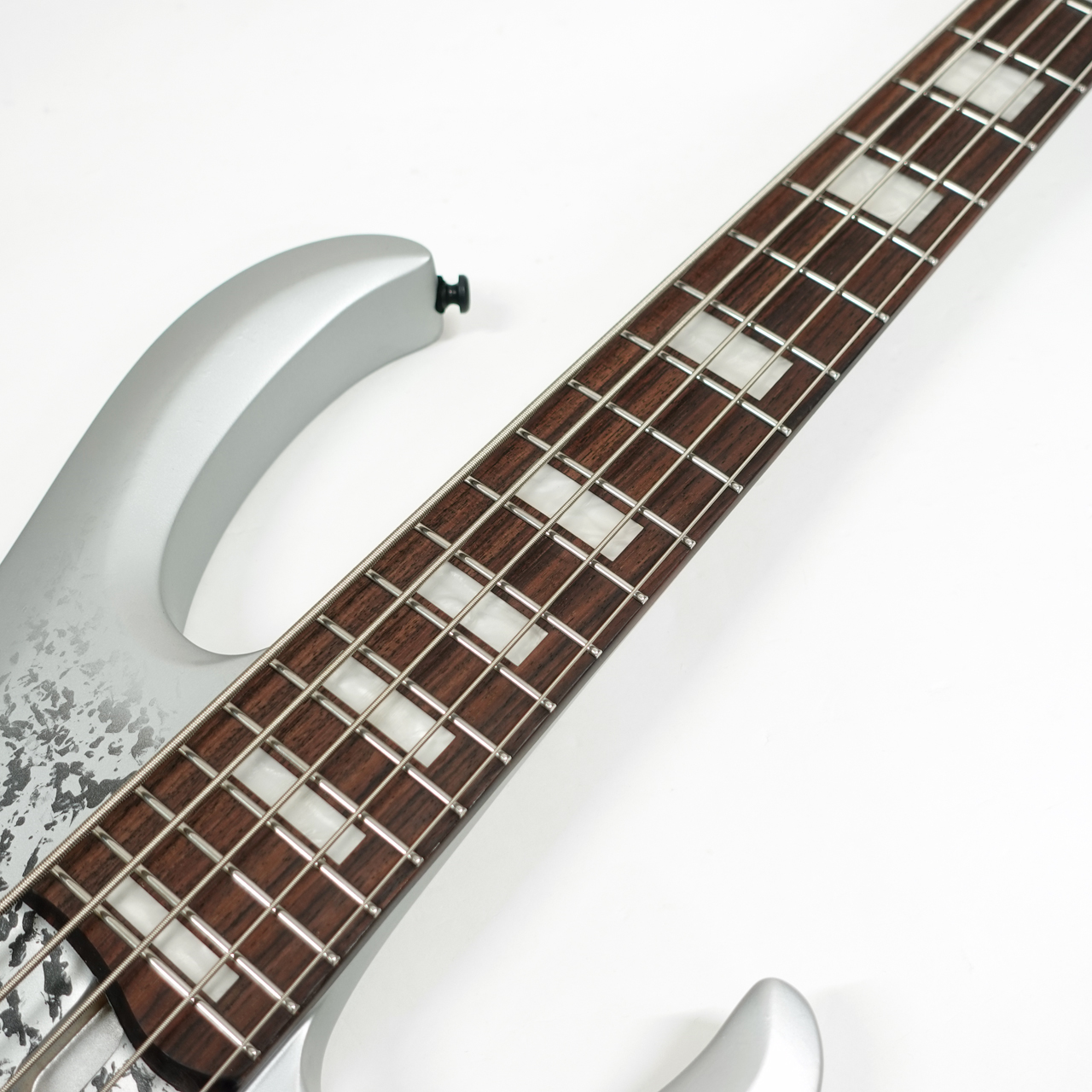 Ibanez アイバニーズ BTB25TH5 Silver Blizzard Matte 5弦ベース