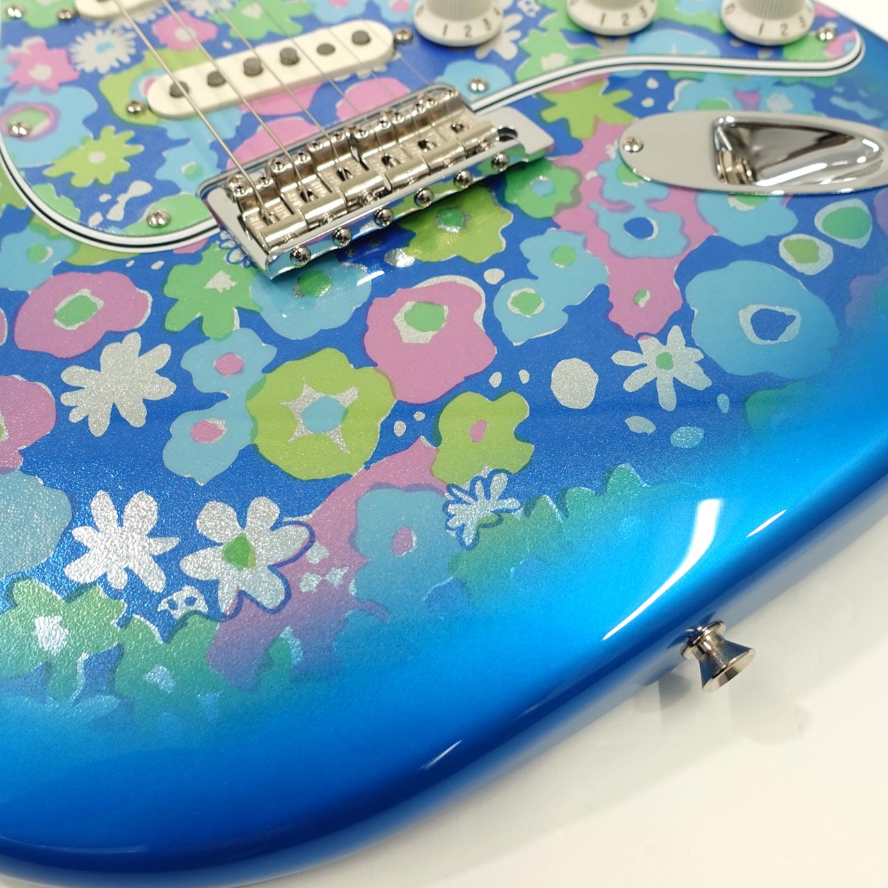 Fender フェンダー Made in Japan Limited Stratocaster Blue Flower