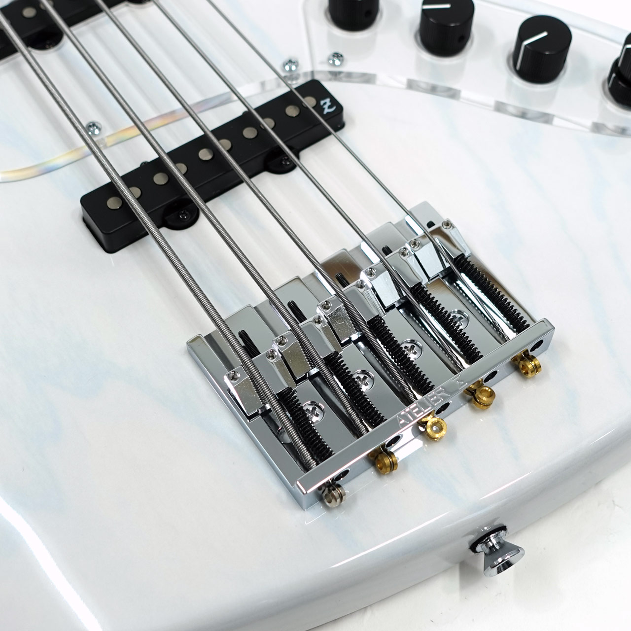 ATELIER Z Beta 5 CUSTOM Trans White MH / M | ワタナベ楽器店 大阪店