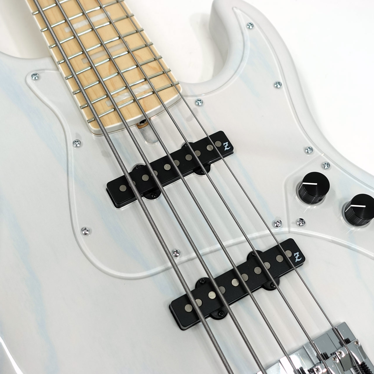 ベース Hiraw510 ATELIER Z Beta 5 CUSTOM Trans White MH / M 国産 5弦ベース