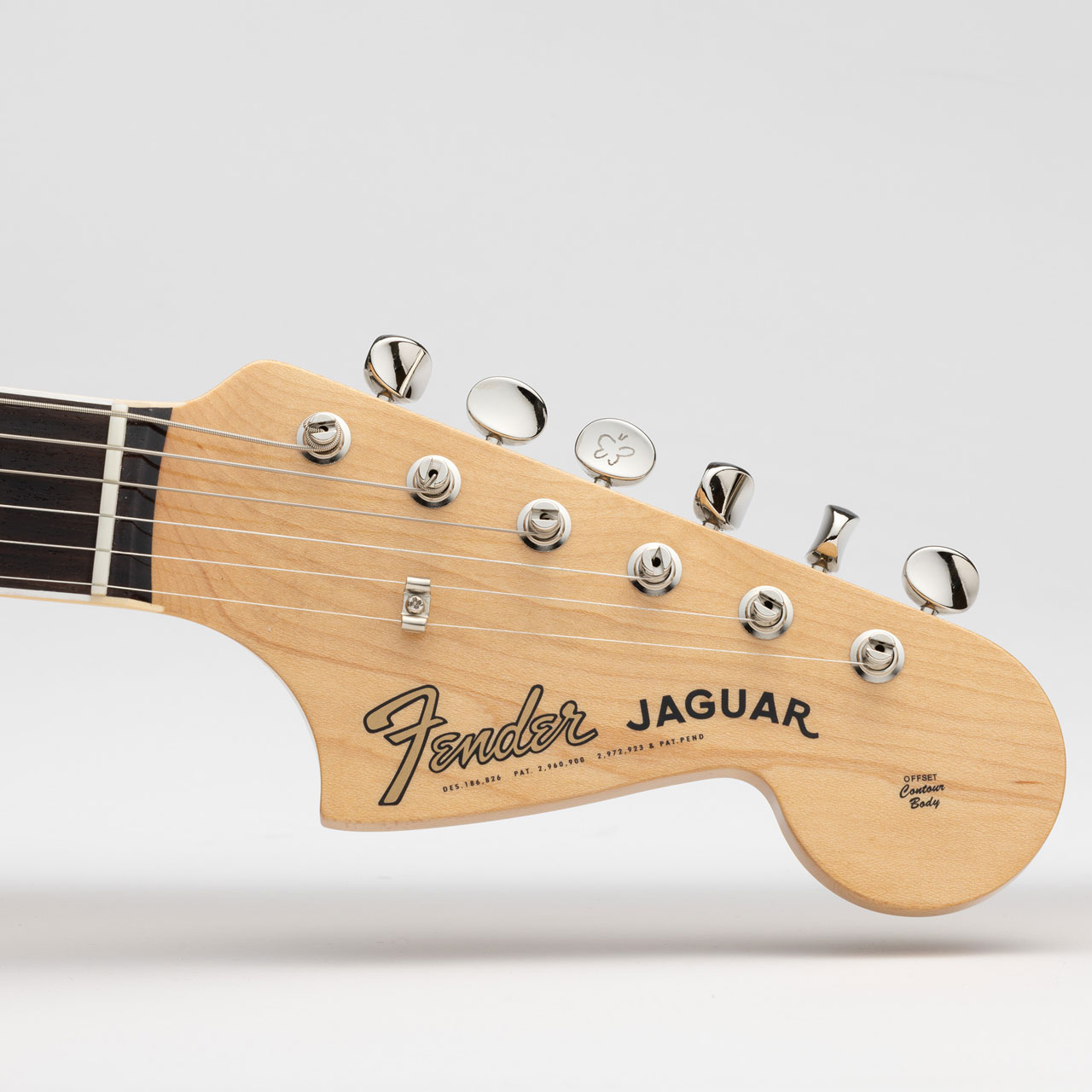 Fender フェンダー Moeka Shiotsuka Jaguar moni / Aged Sonic Blue