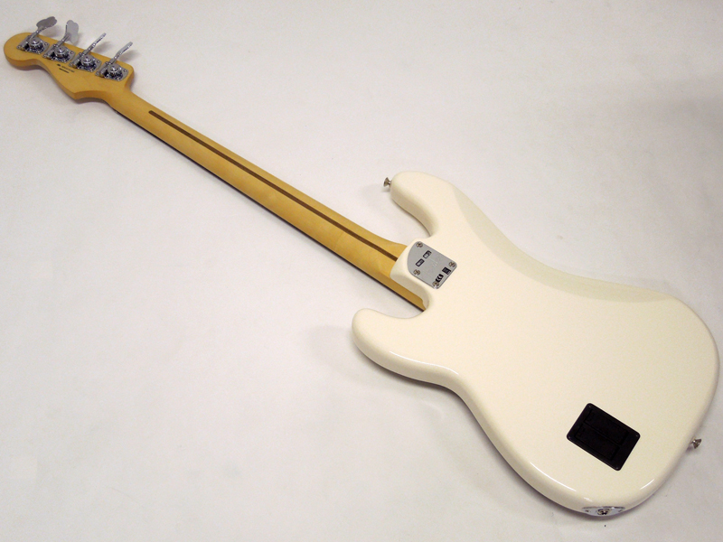 Fender フェンダー Deluxe Active Precision Bass Special OWH