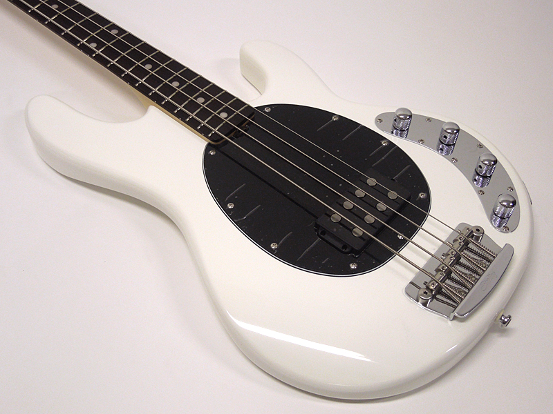 Sterling by Musicman RAY34 / White 30%OFF! | ワタナベ楽器店 大阪店