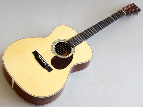 Martin Custom Shop CTM OM-28 Vintage Style ,Premium Swiss Spruce / Honduran Rosewood