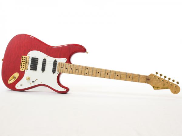 K.Nyui Custom Guitars CUSTOM STRAT ☆ キルトメイプルの2ピースのスペシャルオーダー品がUSED入荷