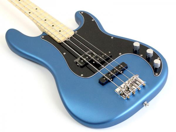 Fender フェンダー American Performer Precision Bass Satin