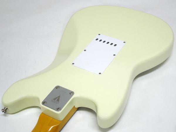 Vanzandt ヴァンザント Bronson III / Vintage White #8641 Vanzandt ヴァンザント Bronson III / Vintage White #8641