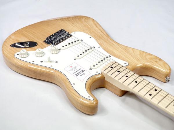 Fender ( フェンダー ) Made in Japan Traditional 70s Stratocaster