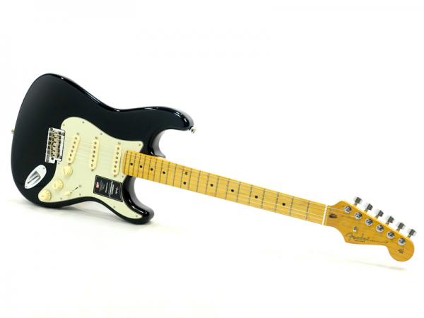 Fender ( フェンダー ) American Professional II Stratocaster, Maple Fingerboard, Black