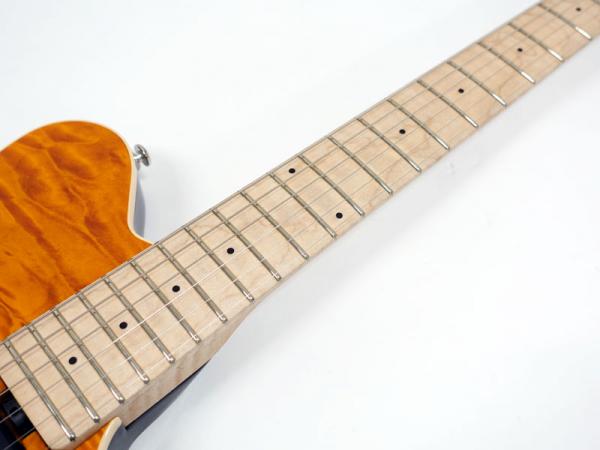 Musicman Axis Quilt Maple Top / Trans Gold | ワタナベ楽器店 大阪店