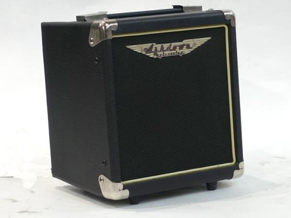 Ashdown ベースコンボアンプ 限定モデル TOURBUS CUSTOM Ashdown STUDIO TOURBUS｜ツアーやリハーサルに最適なポータブル