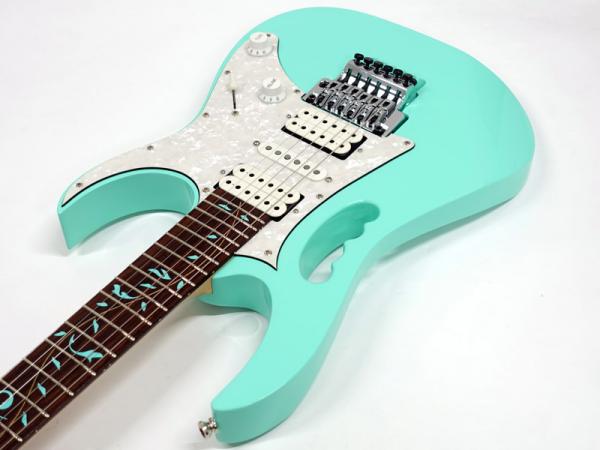 File:Ibanez JEM70V-SFG Steve Vai Signature - JEM in sea foam