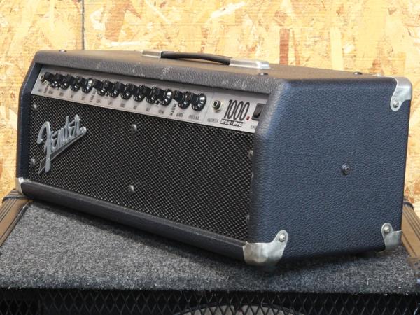 Fender Roc・Pro 700 プリチューブアンプ 12AX7 コンボ みやすい 