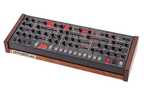 Sequential (Dave Smith instruments) Prophet-6 Module ◆【ローン分割手数料0%(24回迄)】