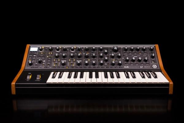 moog Subsequent 37 【ローン分割手数料0%(12回迄)】