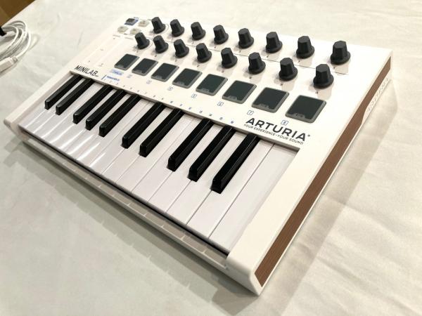 Arturia アートリア MiniLab MKII◆美品中古入荷!