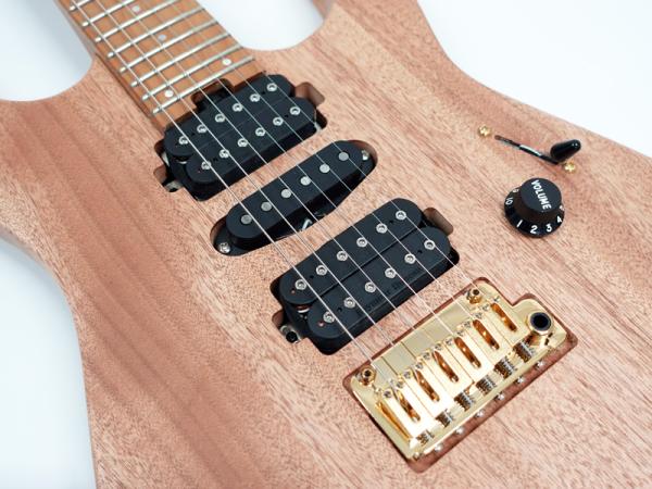 シャーベル＜SH＞日本製・ナチュラル Charvel シャーベル Pro-Mod DK24 HSH 2PT CM Mahogany Natural