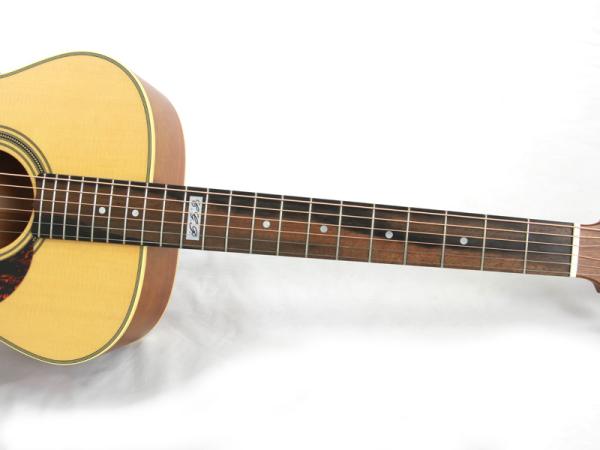 Maton Guitars ( メイトンギターズ ) EBG808TE Tommy Emmanuel