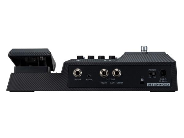 マルチエフェクター ZOOM G2x four 新品同様！ ZOOM ( ズーム ) G2X FOUR ギター用マルチエフェクター 送料無料