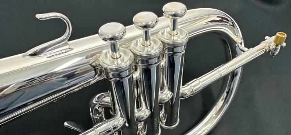 ヤマハ ゼノ フリューゲルホルン YFH-8310US 銀メッキ ヤマハ | YFH-8310US(1997年発売) - フリューゲルホルン - 概要