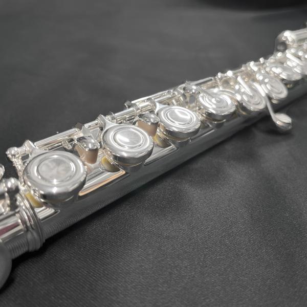 【YAMAHA】美品 初心者用銀メッキフルートセット 楽天市場】YAMAHA フルート YFL-412 豪華15点セット 初心者 入門