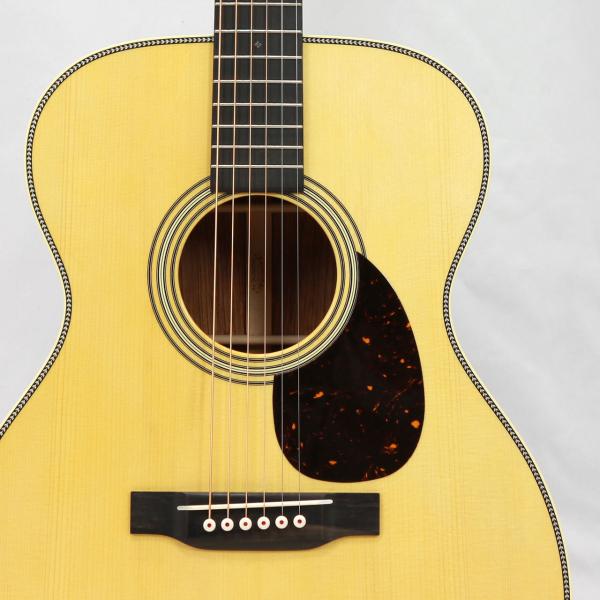 Martin カスタムショップ製CTM OM-28アディロンダックスプルース使用 Martin Custom Shop CTM OM-28 