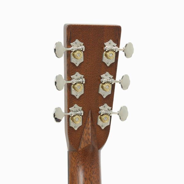 Martin マーチン D-28 Standard 2025 Model 最新仕様のニッパチ