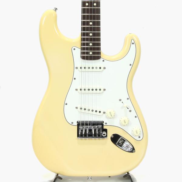 Fender フェンダー Standard Stratocaster Mod White