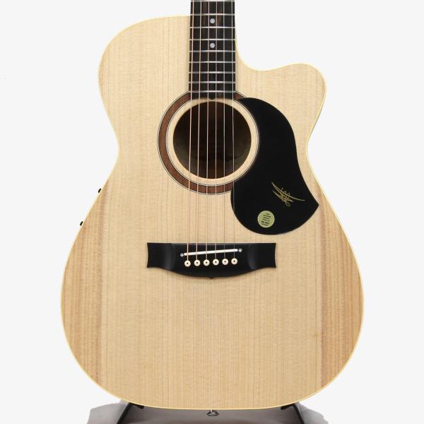 Maton Guitars メイトンギターズ Performer