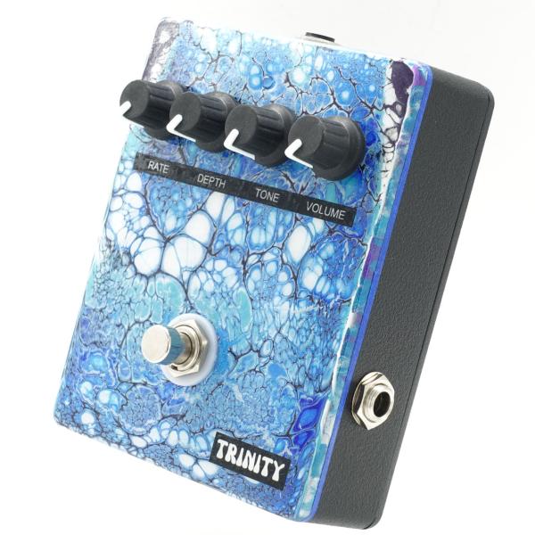 TRINITY EFFECTS FLUID CHORUS エフェクター コーラス