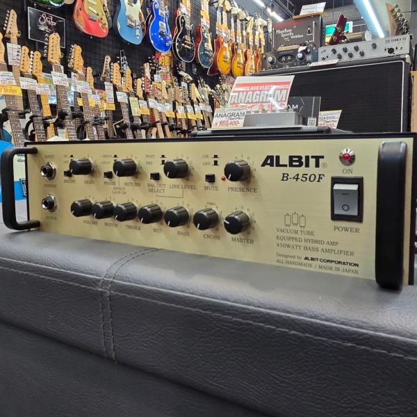 ALBIT B-450F/450WATT BASSAMP< Used / 中古品 > 