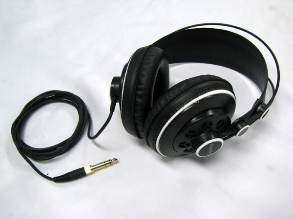 Superlux ( スーパーラックス ) HD681F