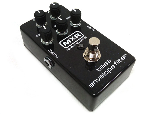 MXR ( エムエックスアール ) M82  Bass Envelope Filter ベース オートワウ