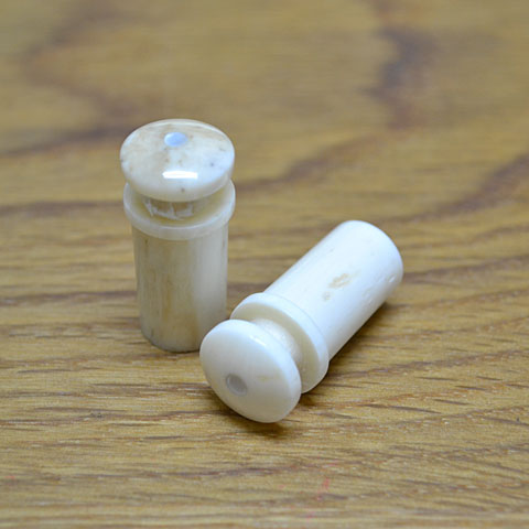 Birdland バードランド 牛骨 パールドット 12.4mm