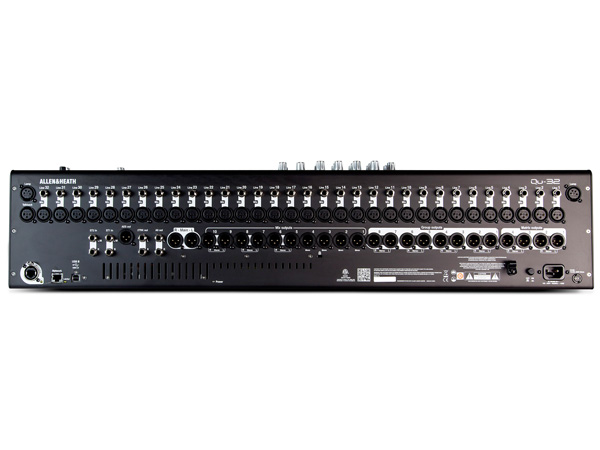 ALLEN&HEATH アレンアンドヒース QU-32 C ◇ デジタルミキサー
