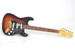 Fender ( フェンダー ) Stevie Ray Vaughan Stratocaster Pau Ferro Fingerboard / 3-Color Sunburst
